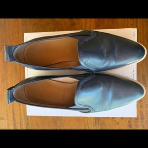 Everlane Navy Blue loafer type shoe